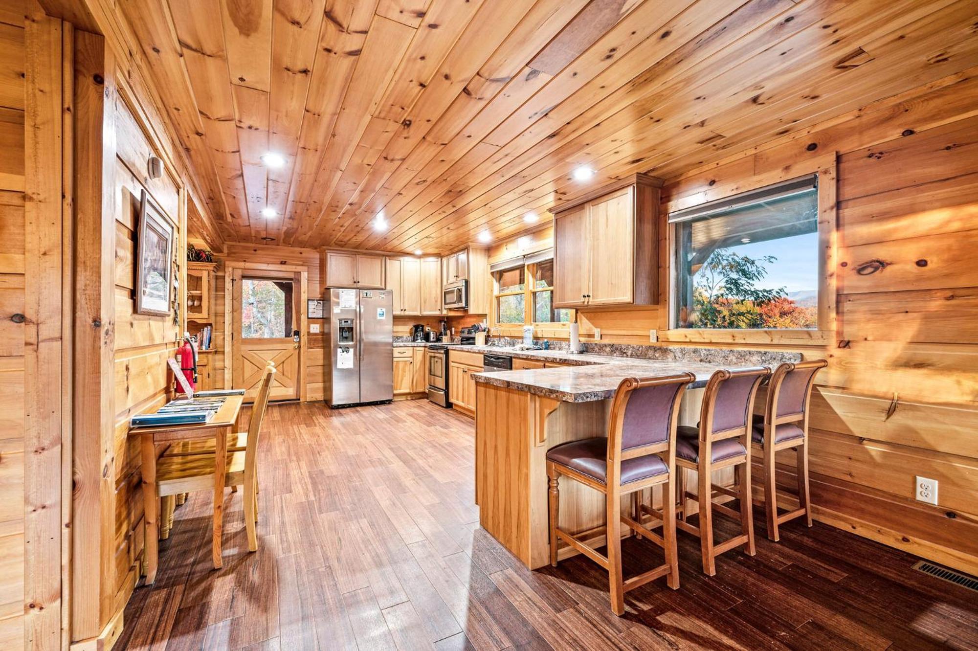 Take My Breath Away Holiday Home Gatlinburg Eksteriør billede